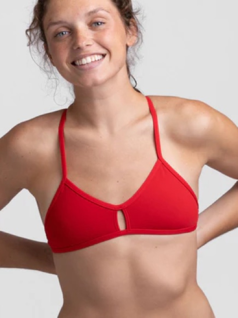 Jolyn Vent Top in Red